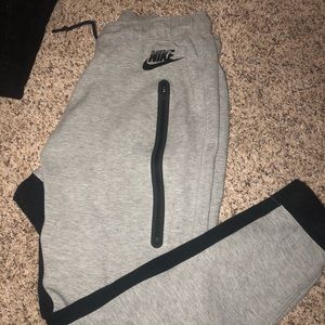 Nike joggers